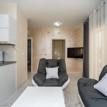 Kaom Lux Apartamento Dobra Voda Exterior foto