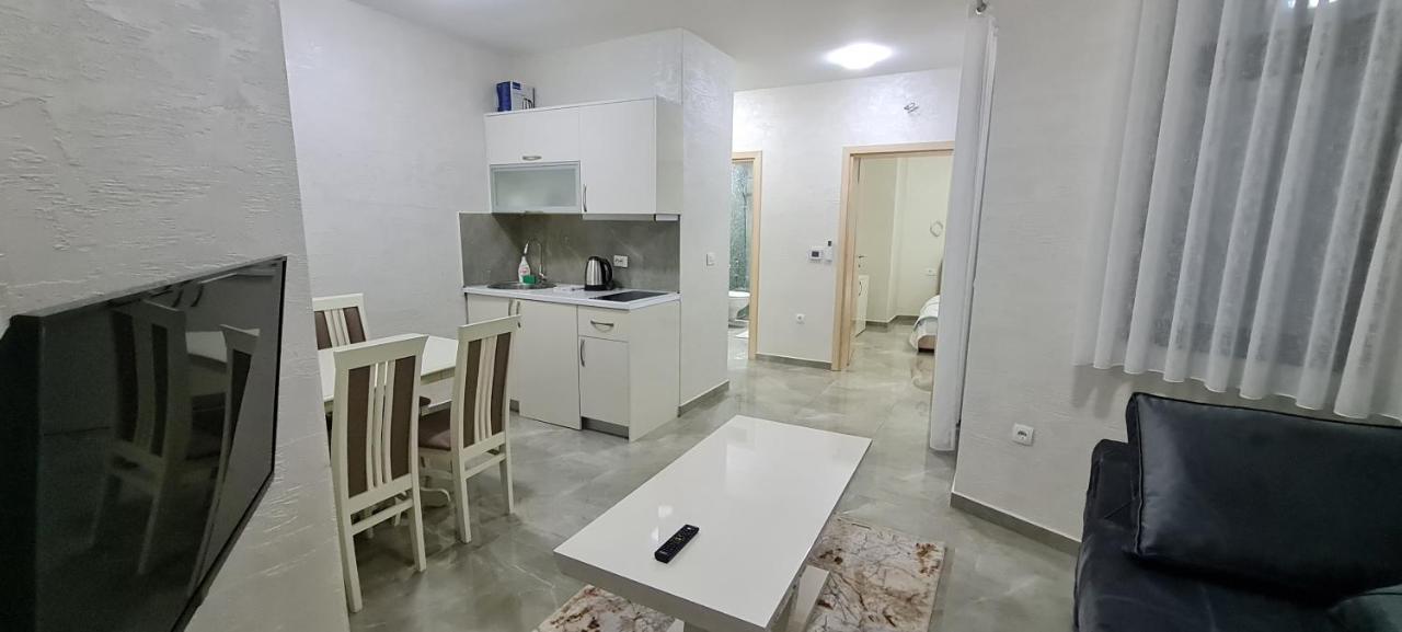 Kaom Lux Apartamento Dobra Voda Exterior foto